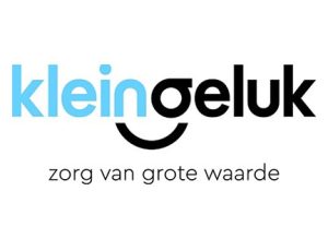 Logo van ouderenzorgorganisatie KleinGeluk, waar ergocoaches voor de thuiszorg worden getraind door Transfers Belicht in fysiek veilig en ergonomisch werken in de zorg.